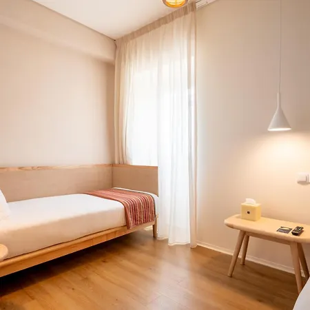 Otel Flh 3*